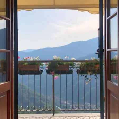 Elsa House Mezzanego