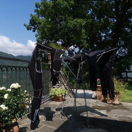 Elsa House Couette-café Mezzanego