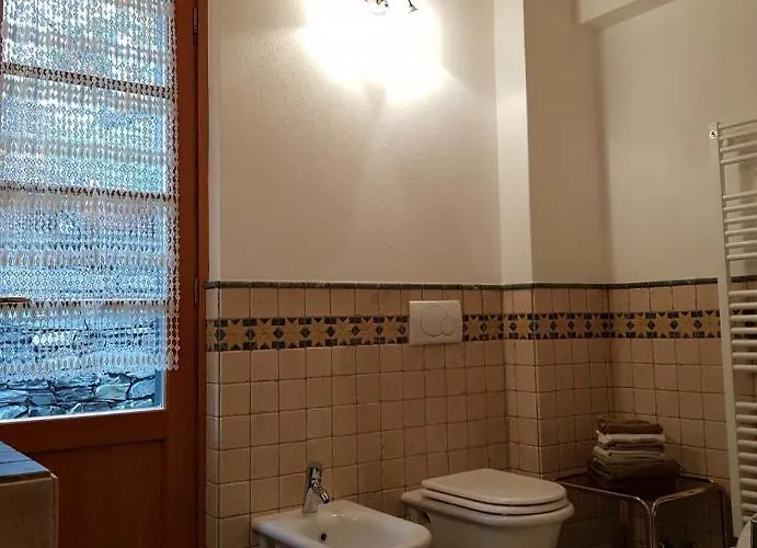 Elsa House Bed & Breakfast Mezzanego