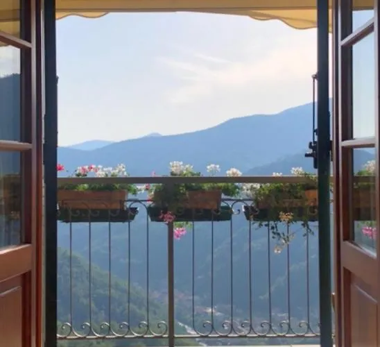 Elsa House Mezzanego